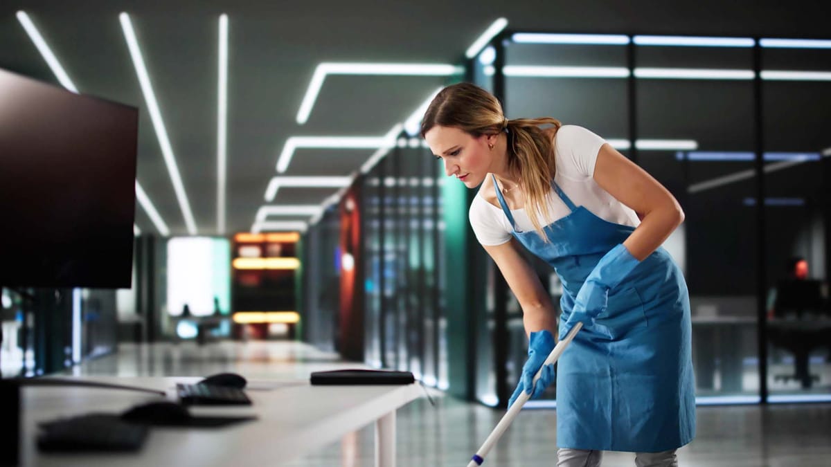 Commercial Cleaning vs Janitorial Services: What Seattle Businesses Should Know